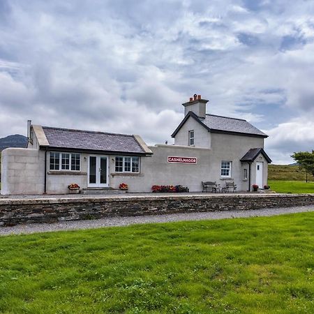 Cashelnagor Railway Station Villa Gortahork Exterior foto